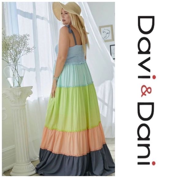 DAVI & DANI Dresses & Skirts - NEW Davi & Dani Color Block Tiered Smocked Top Maxi Dress Sz L